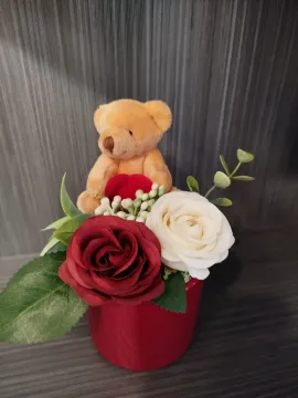 cb69151b-032f-48dc-8f7c-0ea0f63ad21a